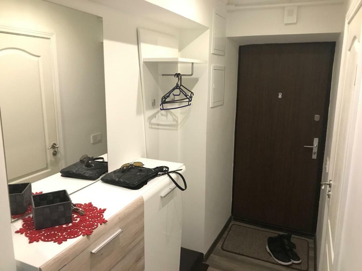 Fine Apartment Jelgava Esterno foto